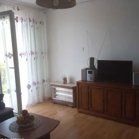 Emilija Kl With Balcony 公寓 克罗诺维察