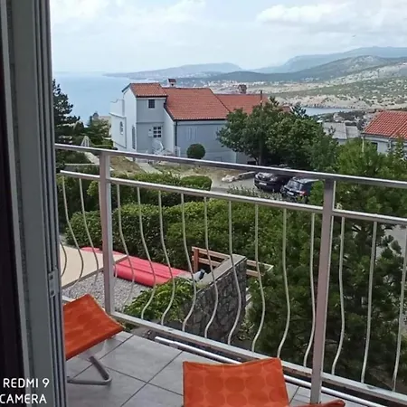 Emilija Kl With Balcony * 克罗诺维察